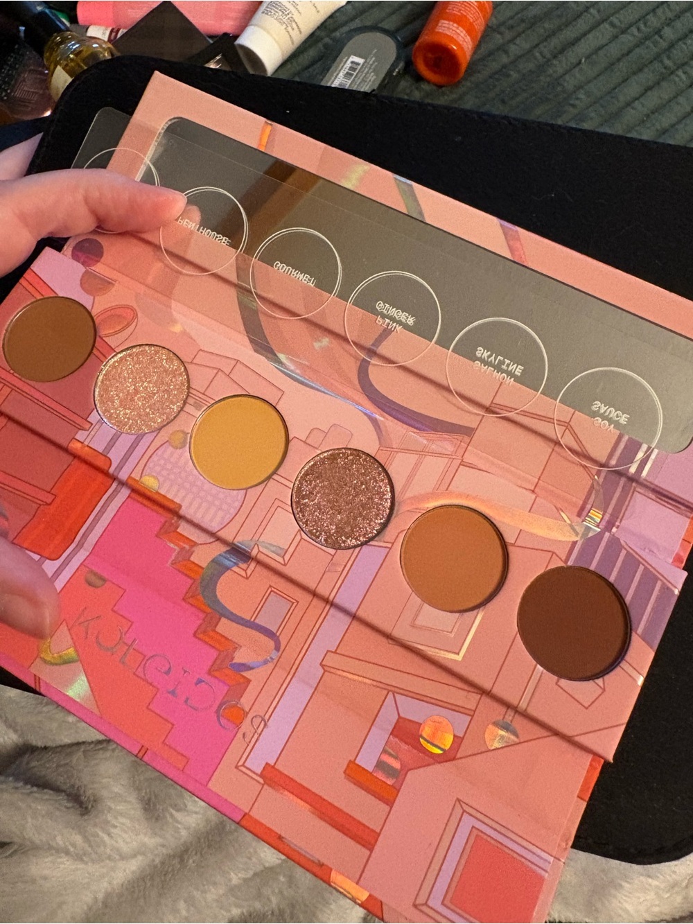 Eyeshadow and blush set - Picture 4 of 4